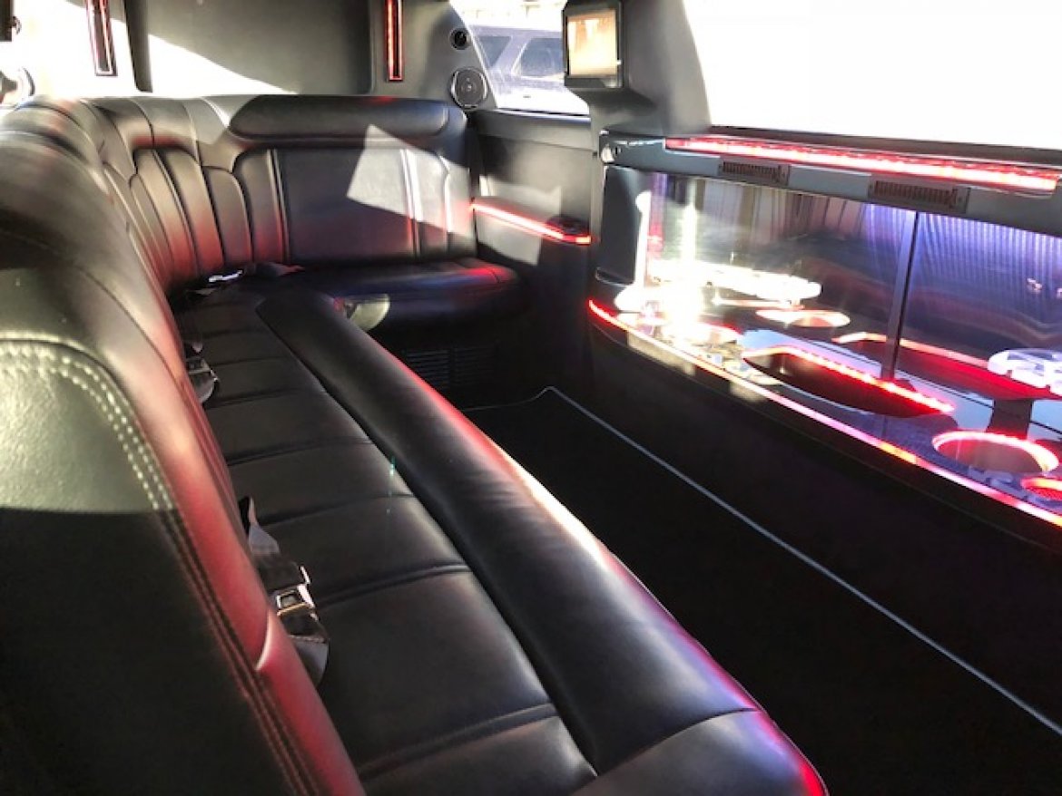 Limousine for Sale in aurora, CO - Photo 9