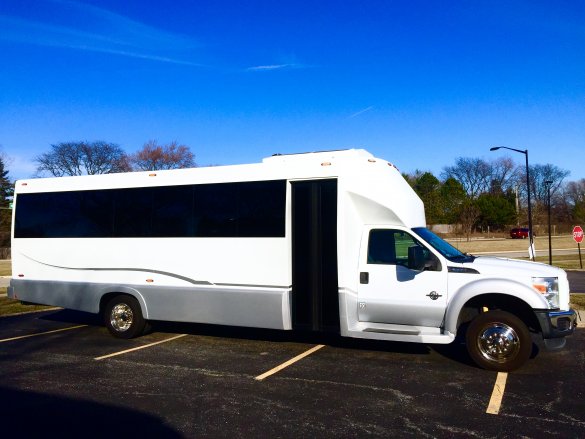 2012 Ford F550 LimoBus Limo Bus for Sale in Rolling Meadows, IL - Main Photo