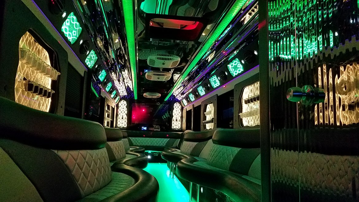 Limo Bus for Sale in Mornganville, NJ - Photo 5