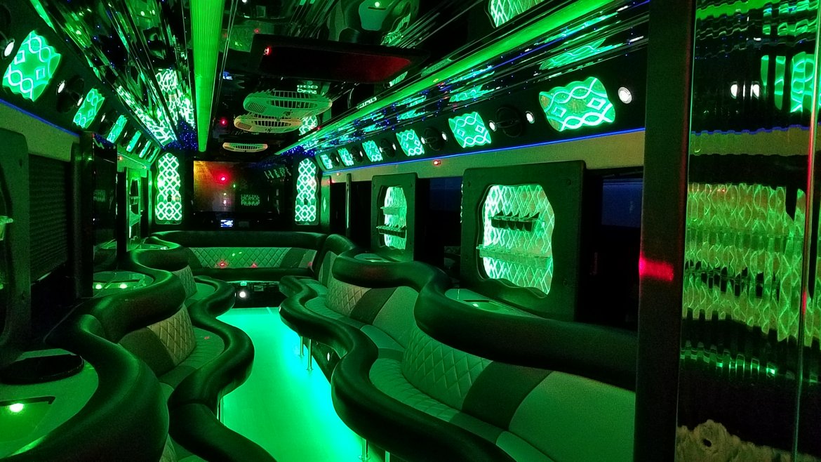 Limo Bus for Sale in Mornganville, NJ - Photo 11