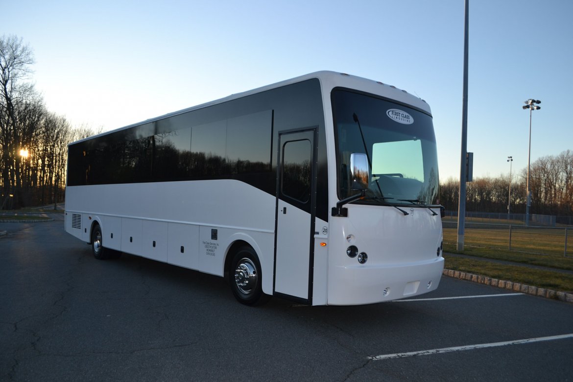 Limo Bus for Sale in Mornganville, NJ - Main Photo