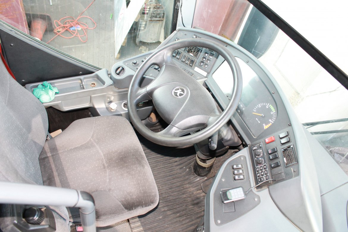 Motorcoach for Sale in San Francisco, CA - Photo 9
