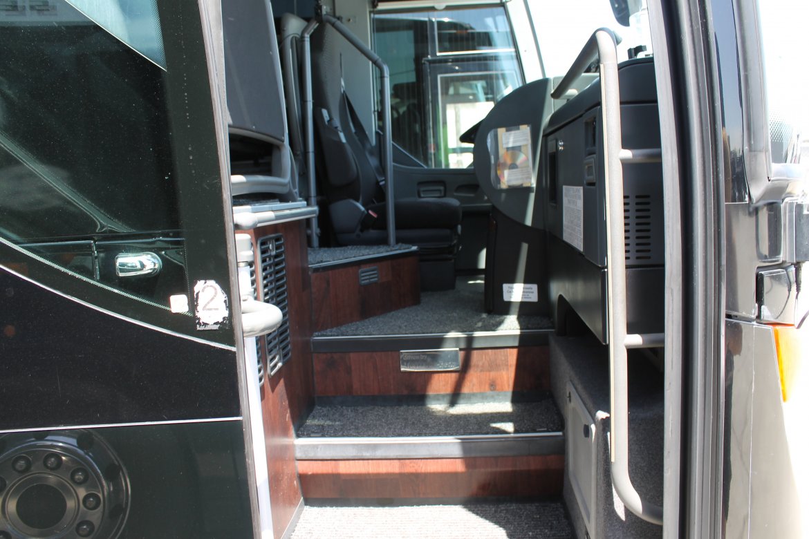 Motorcoach for Sale in San Francisco, CA - Photo 12