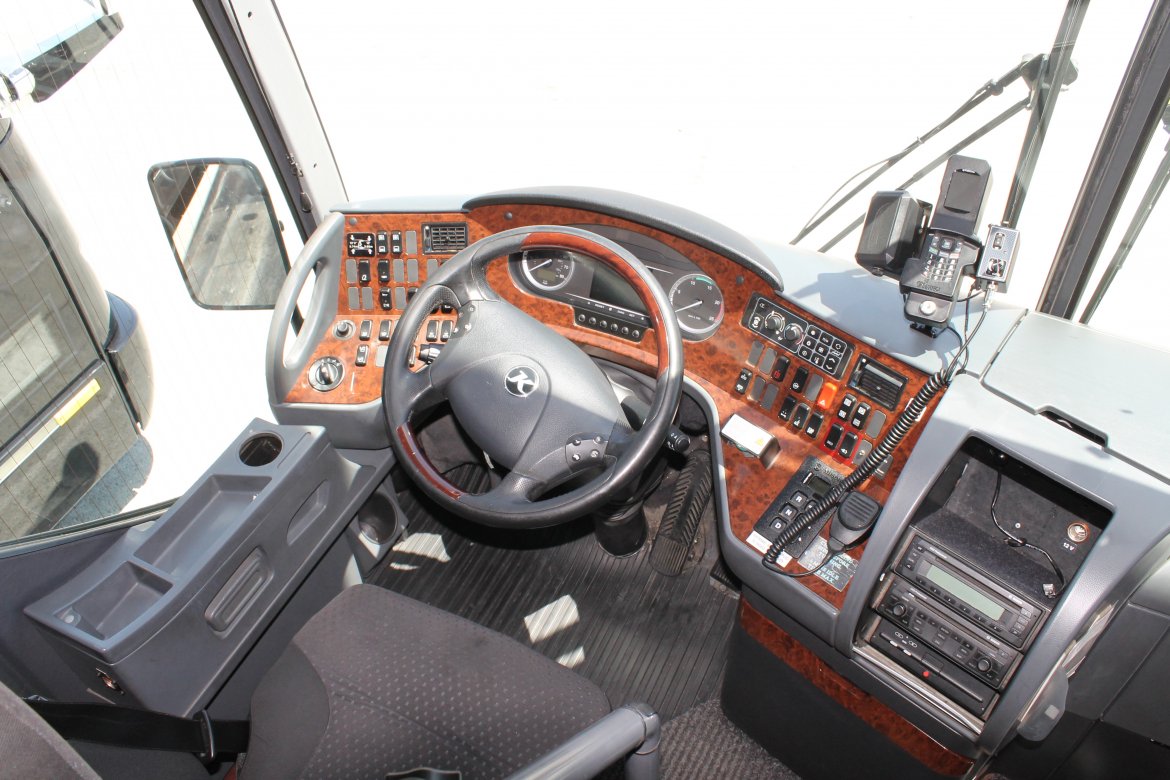 Motorcoach for Sale in San Francisco, CA - Photo 5