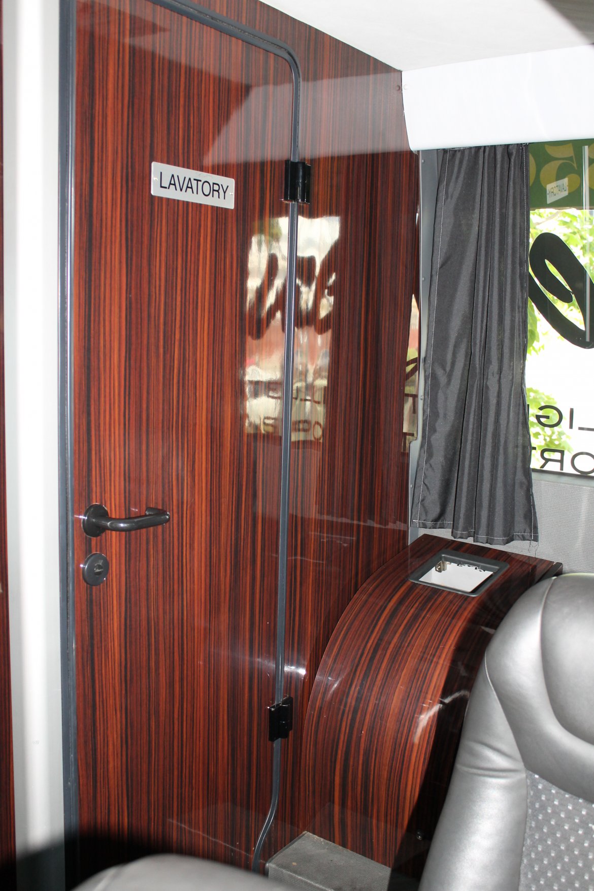 Motorcoach for Sale in San Francisco, CA - Photo 18
