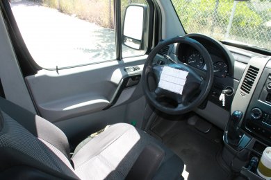 2010 Mercedes Benz Mercedes-Benz Sprinter 2500 Sprinter - Sprinter for Sale in San Francisco, CA - Photo 10