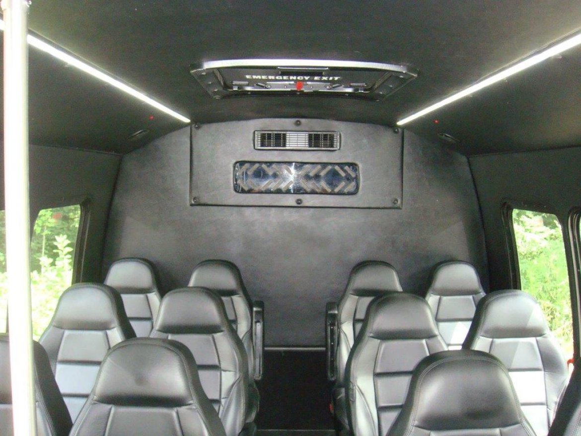 Executive Shuttle for Sale in Oaklyn, NJ - Photo 8