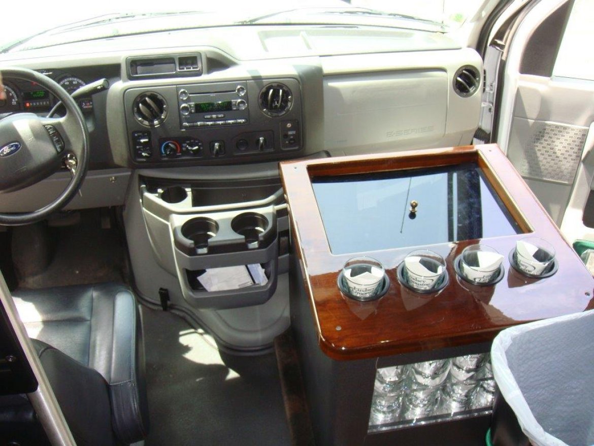 Executive Shuttle for Sale in Oaklyn, NJ - Photo 11