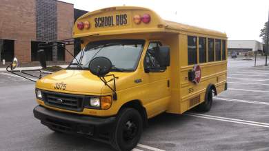 2006 Ford E-450 Shuttle Bus for Sale in Wall, NJ