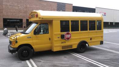 2006 Ford E-450 Mini School Bus - Shuttle Bus for Sale in Wall, NJ - Photo 3