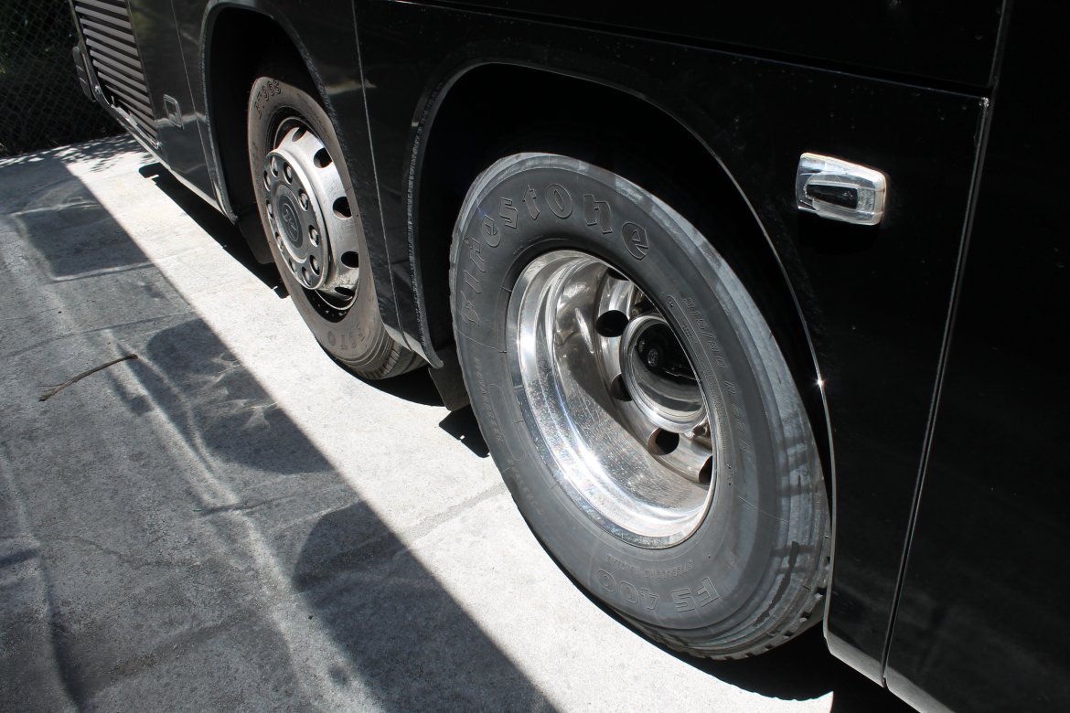 Motorcoach for Sale in San Francisco, CA - Photo 5