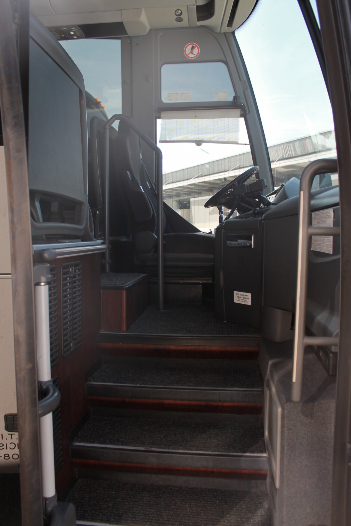 Motorcoach for Sale in San Francisco, CA - Photo 13