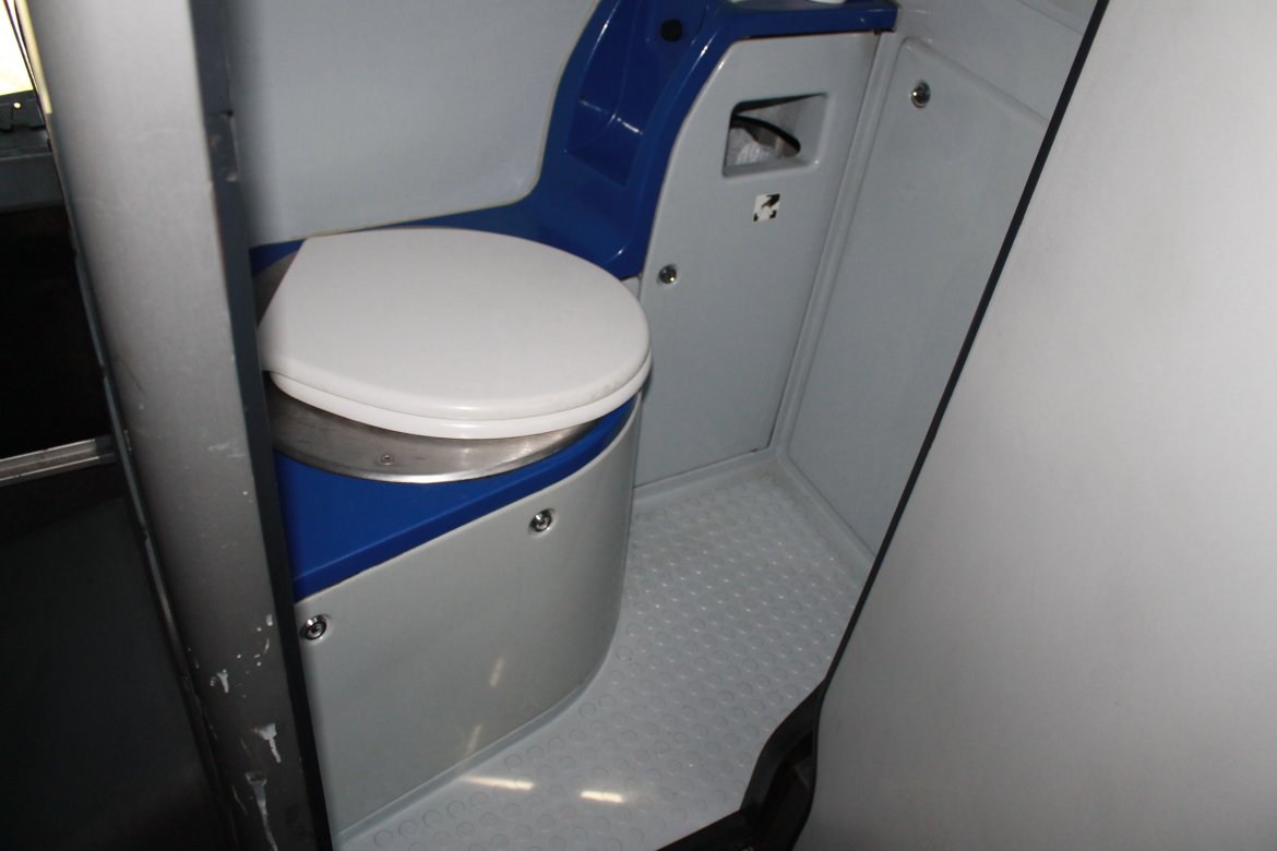 Motorcoach for Sale in San Francisco, CA - Photo 13
