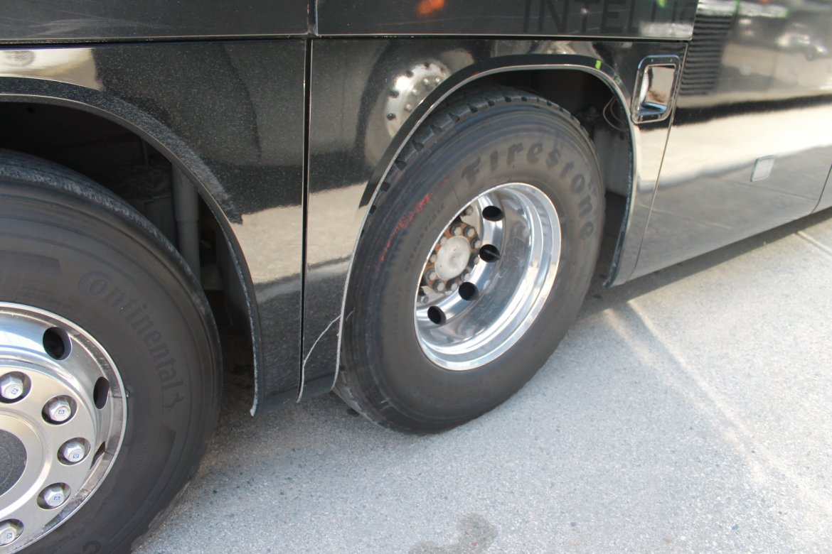 Motorcoach for Sale in San Francisco, CA - Photo 9