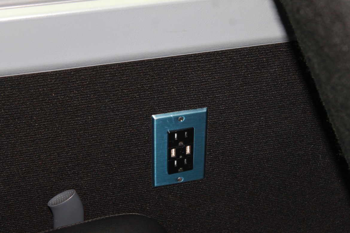 Motorcoach for Sale in San Francisco, CA - Photo 24