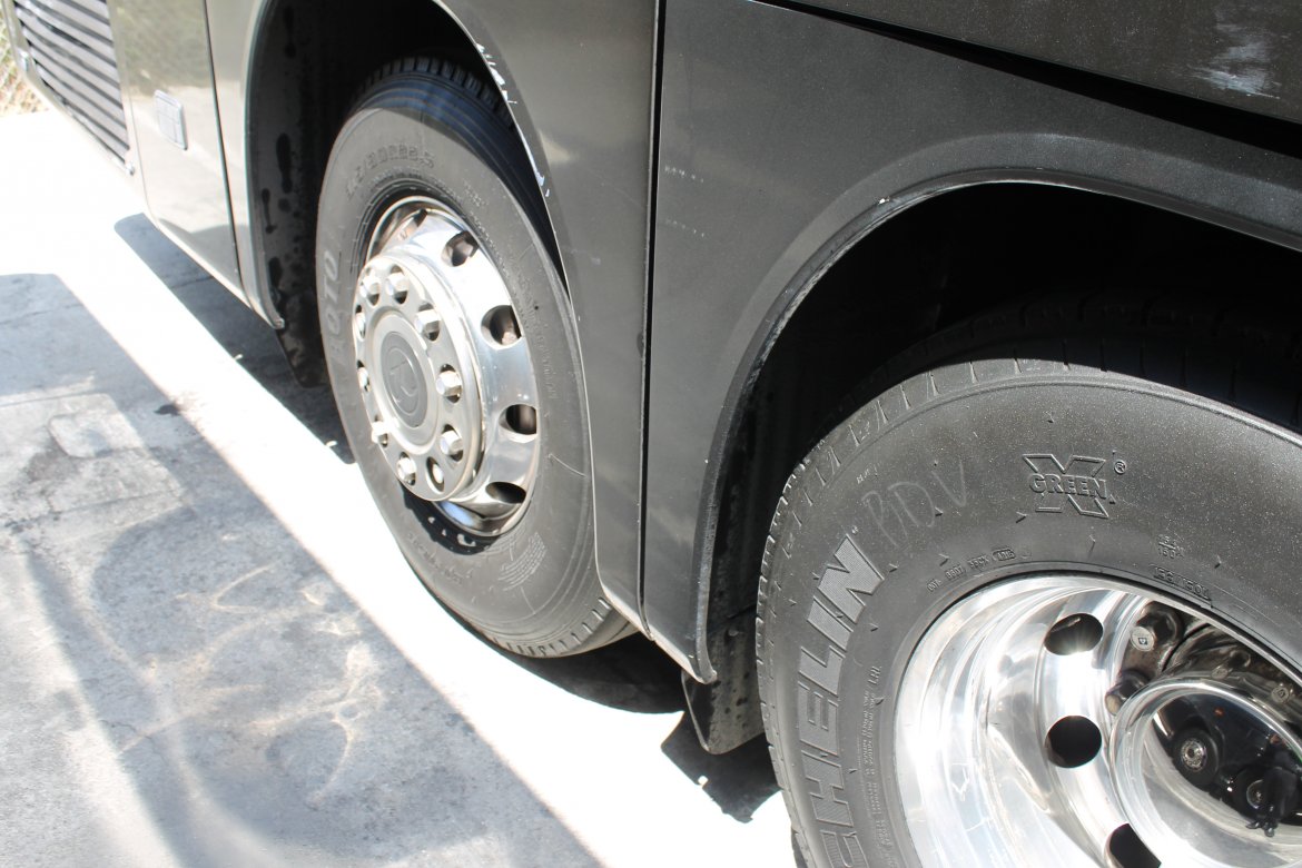 Motorcoach for Sale in San Francisco, CA - Photo 5