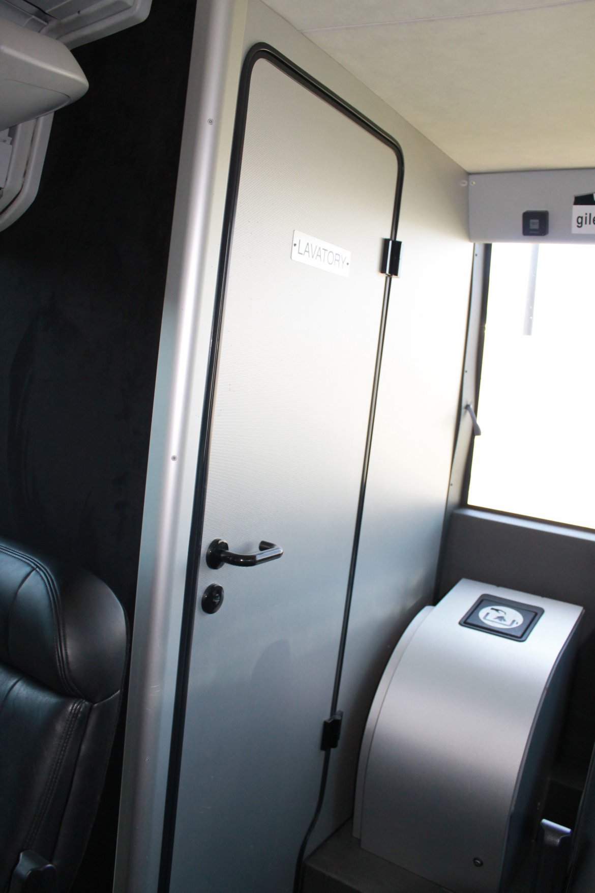 Motorcoach for Sale in San Francisco, CA - Photo 24