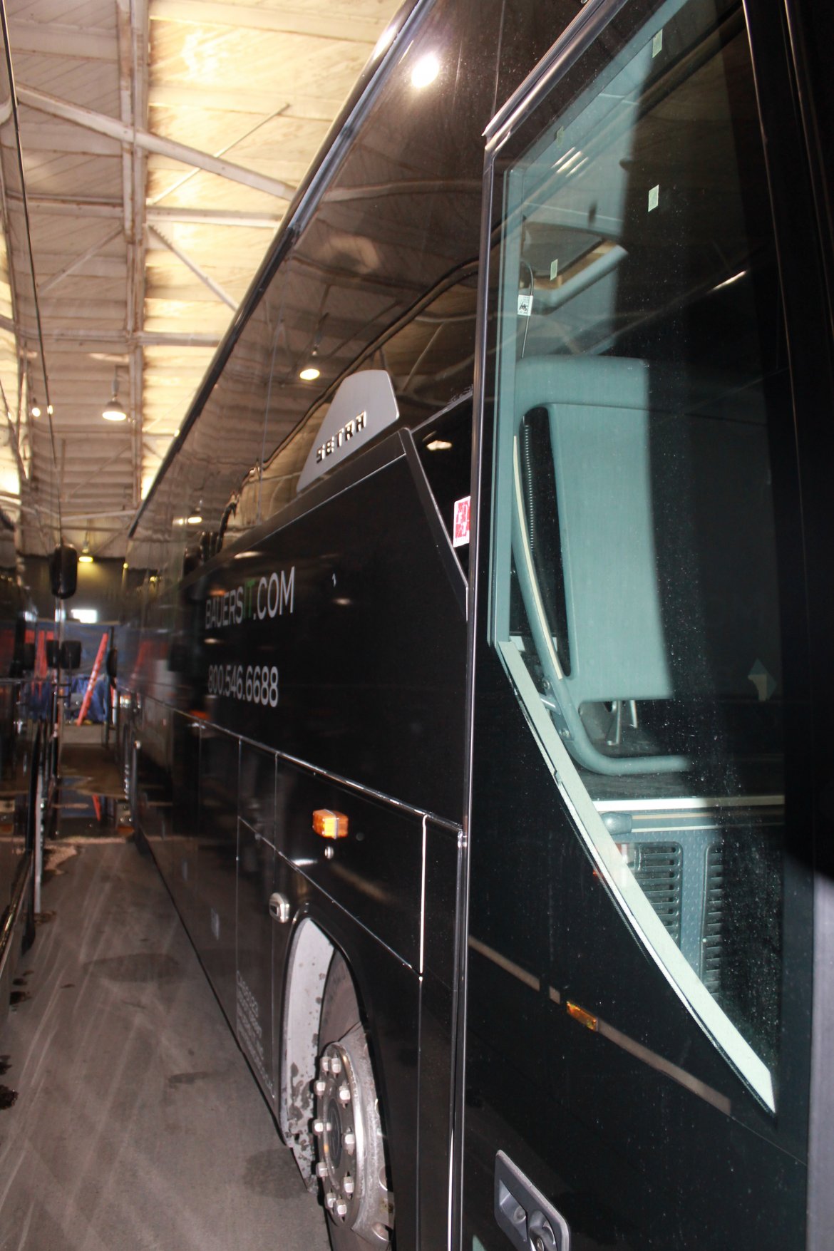 Motorcoach for Sale in San Francisco, CA - Photo 4