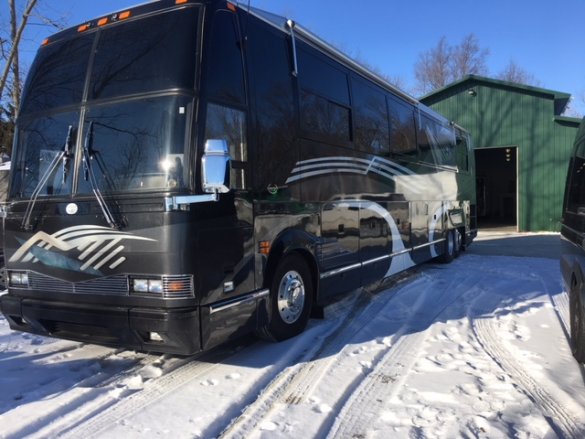 2000 Prevost Matharon Motorcoach for Sale in INDIANAPOLIS, IN - Main Photo