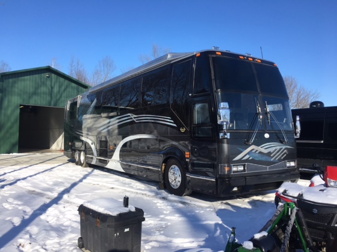 Motorcoach for Sale in INDIANAPOLIS, IN - Photo 6