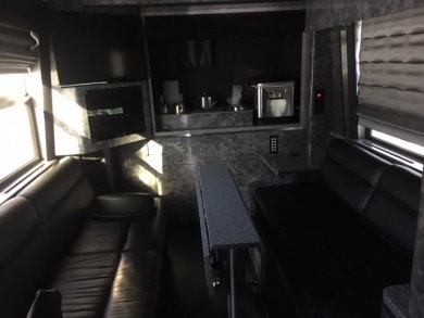 2000 Prevost Matharon Motorcoach - Motorcoach for Sale in INDIANAPOLIS, IN - Photo 9