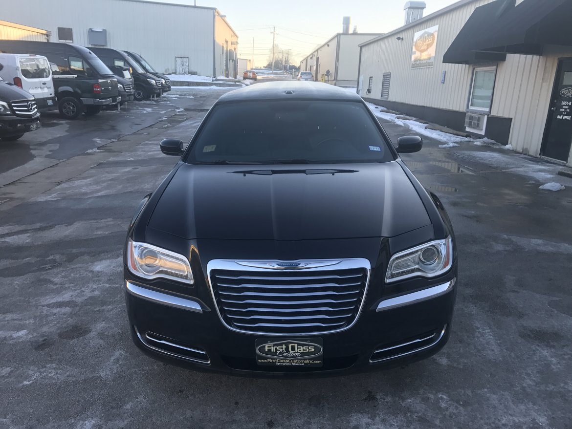 Limousine for Sale in Springfield, MO - Photo 5