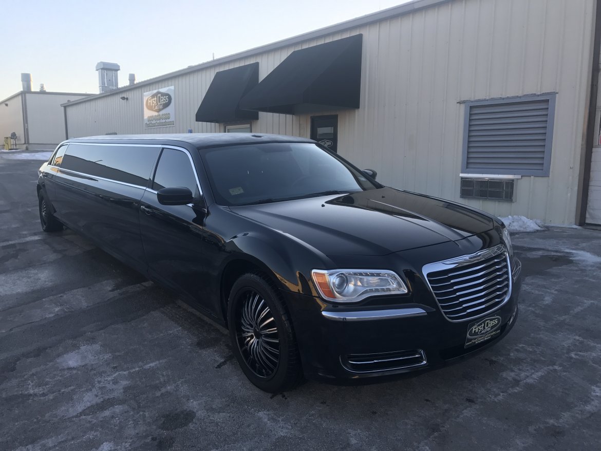 Limousine for Sale in Springfield, MO - Photo 6