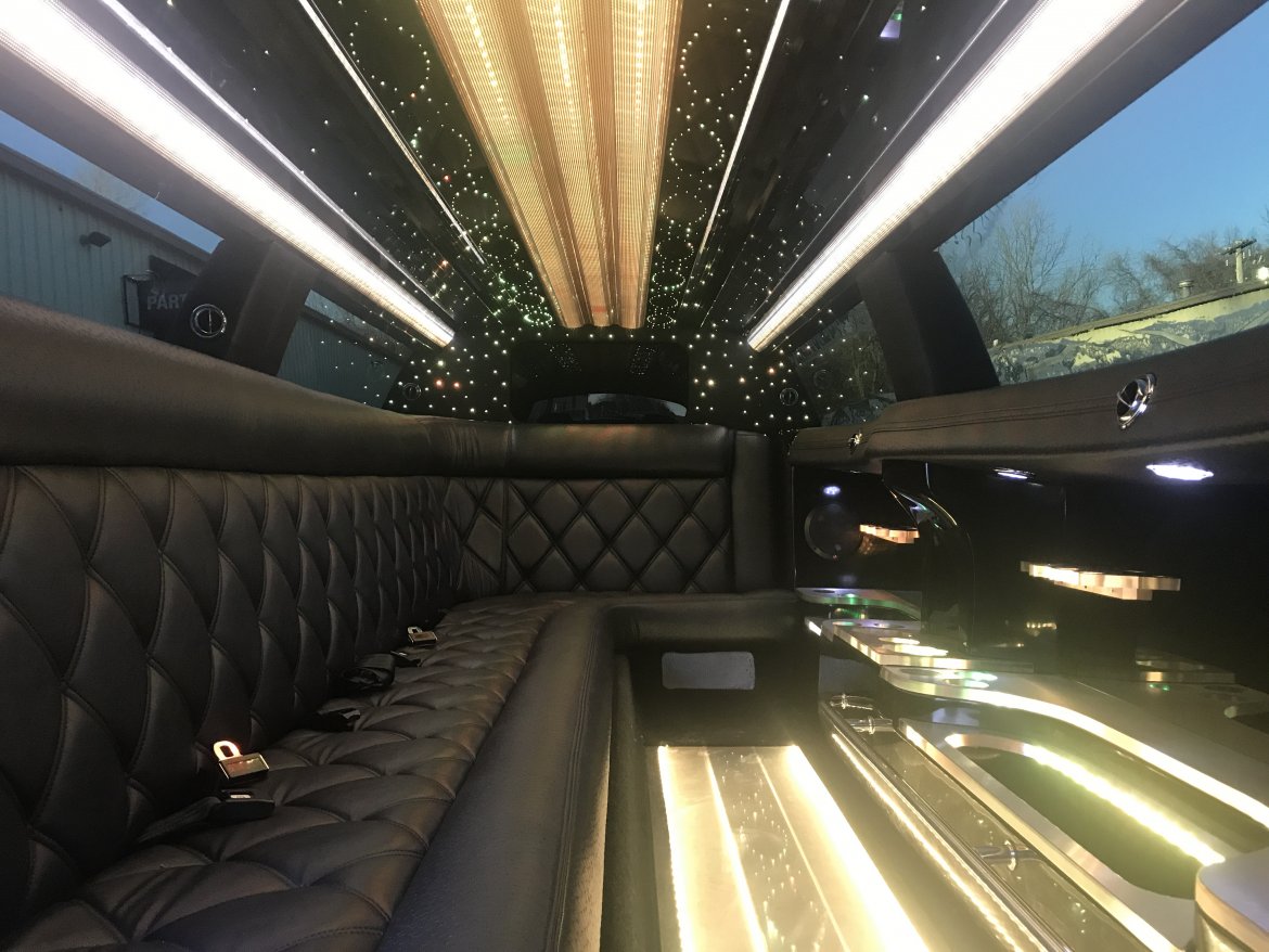 Limousine for Sale in Springfield, MO - Photo 12
