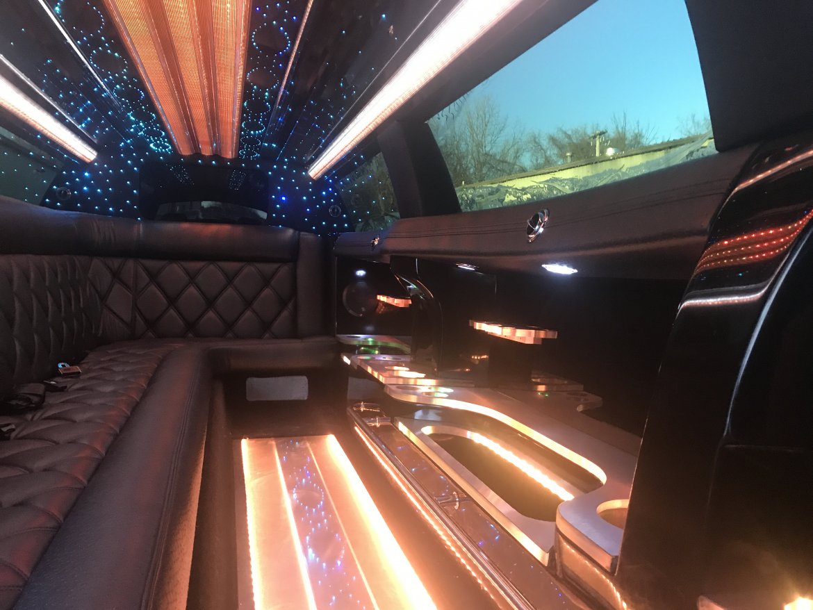 Limousine for Sale in Springfield, MO - Photo 14