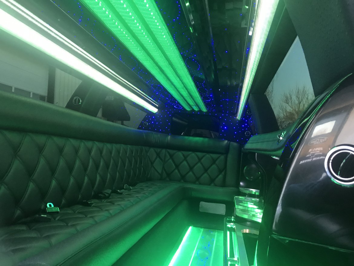 Limousine for Sale in Springfield, MO - Photo 15