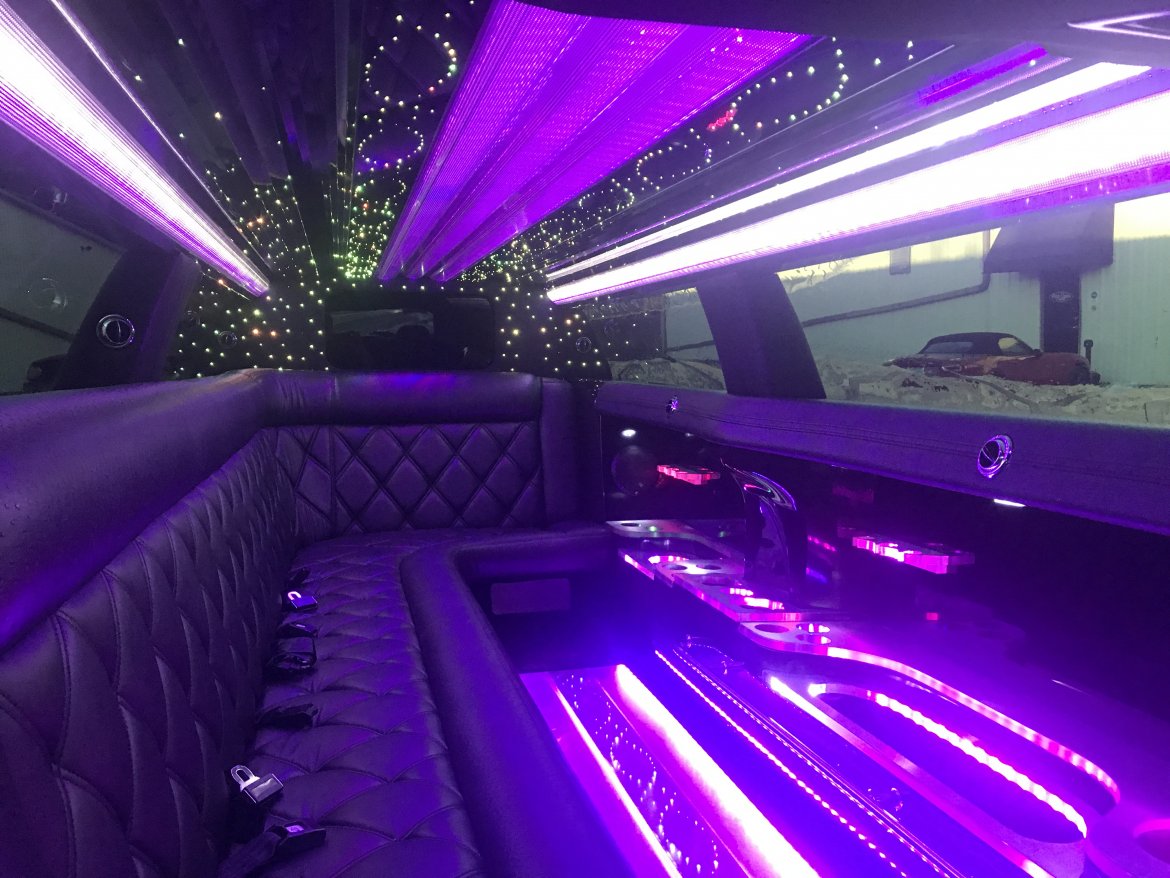 Limousine for Sale in Springfield, MO - Photo 18