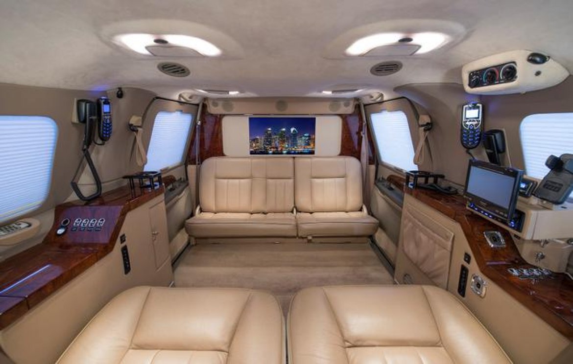 CEO SUV Mobile Office for Sale in Riverside, CA - Main Photo