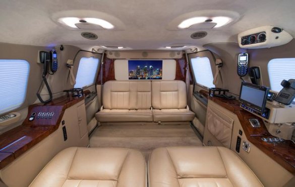 2001 Ford Excursion CEO SUV Mobile Office for Sale in Riverside, CA - Main Photo