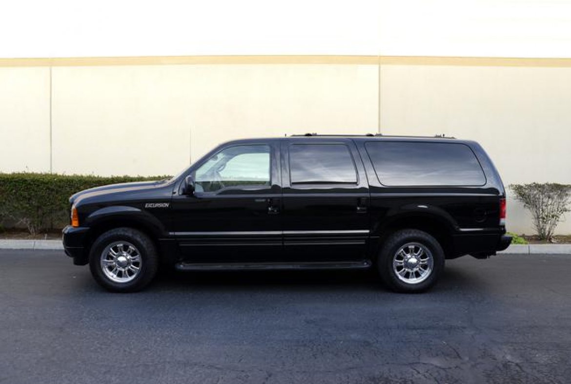 CEO SUV Mobile Office for Sale in Riverside, CA - Photo 6