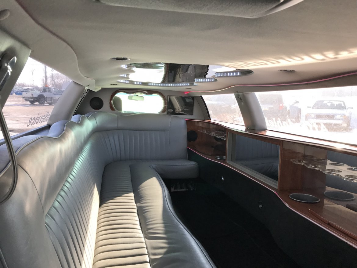 Limousine for Sale in NORTH EAST, PA - Photo 5