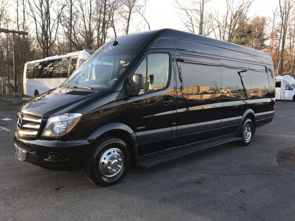 2014 Mercedes-Benz Sprinter 3,500 Sprinter for Sale in Mornganville, NJ - Main Photo