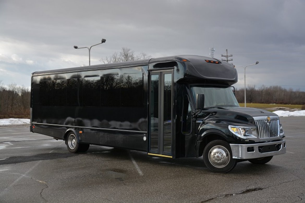 Limo Bus for Sale in North East, PA - Photo 10
