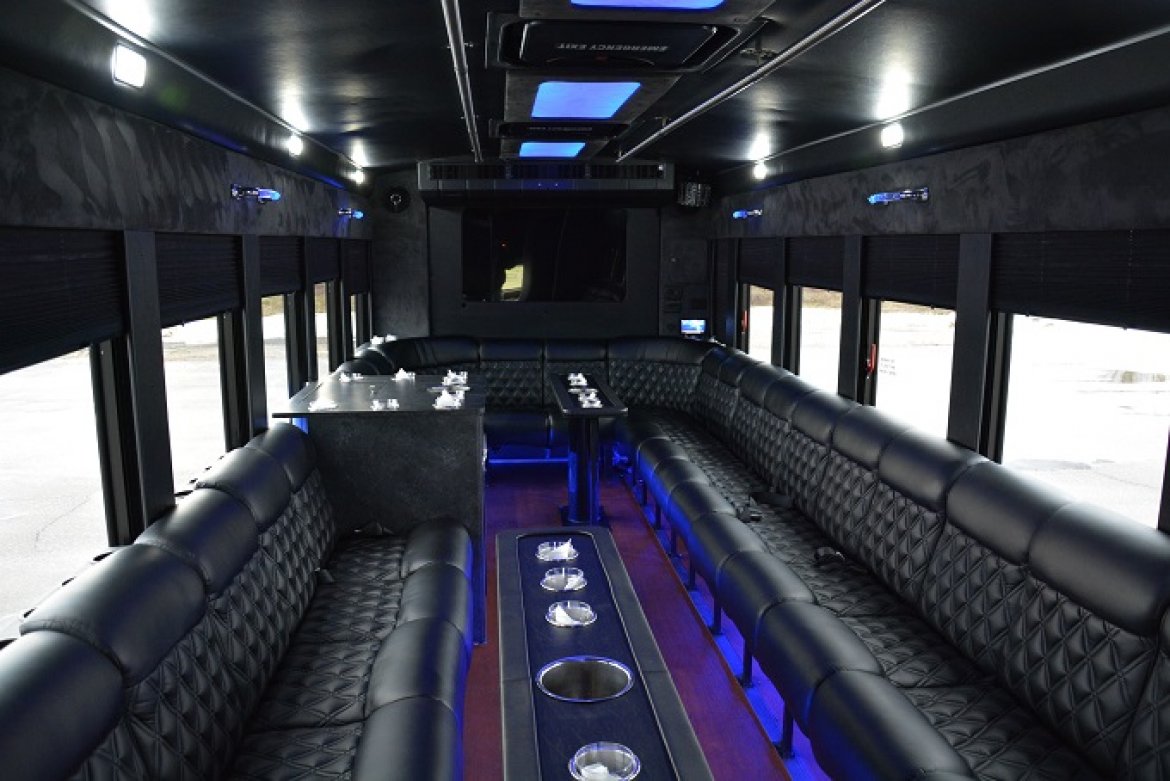 Limo Bus for Sale in North East, PA - Photo 23