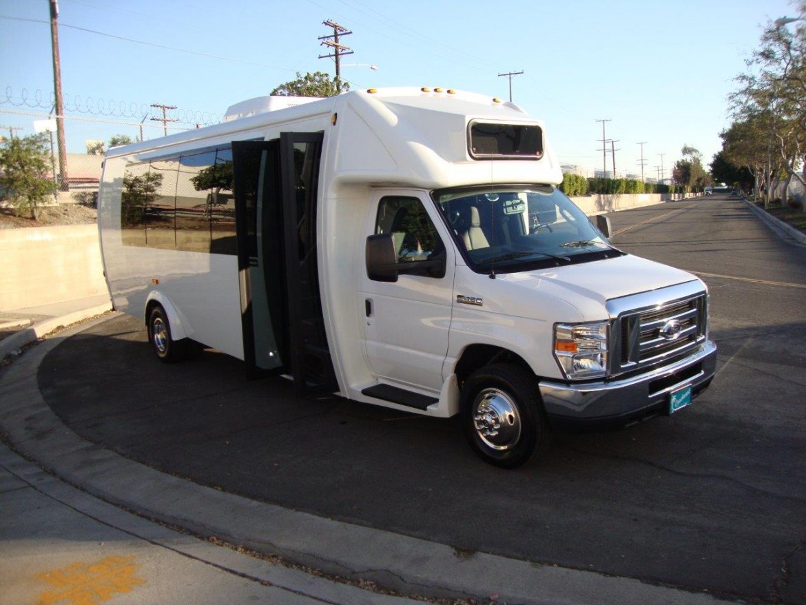 Shuttle Bus for Sale in Carson, CA - Photo 12