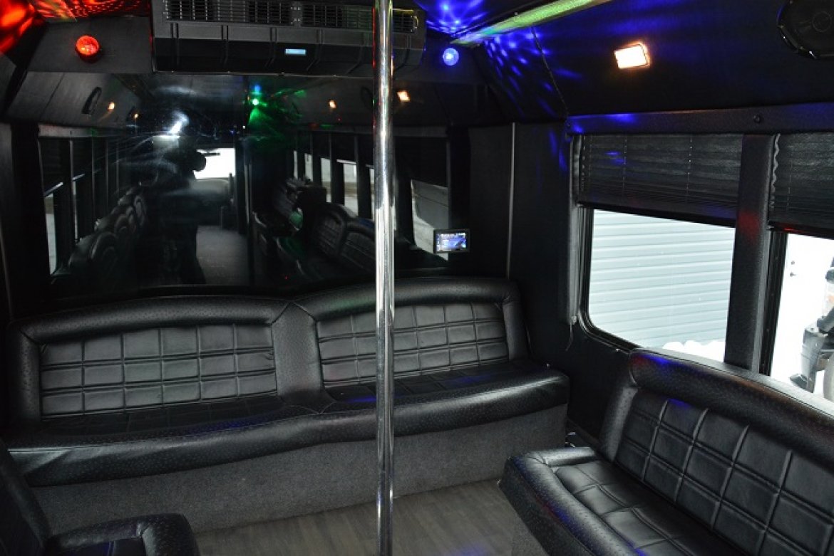 Limo Bus for Sale in North East, PA - Photo 11