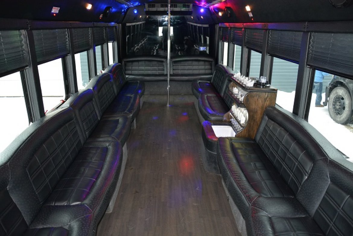 Limo Bus for Sale in North East, PA - Photo 14