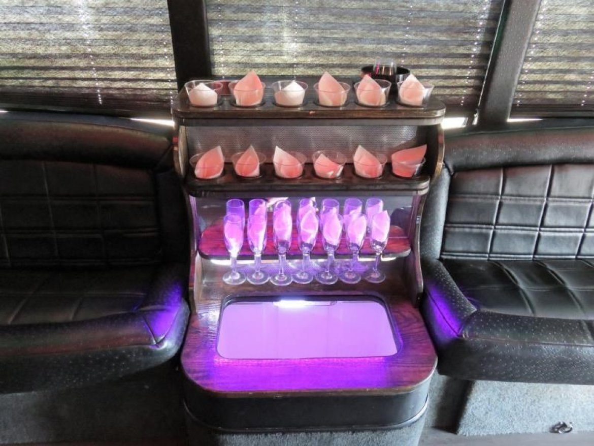Limo Bus for Sale in North East, PA - Photo 19