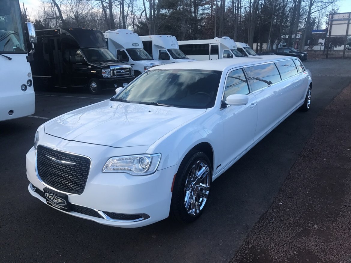 Limousine for Sale in Morgnaville, NJ - Photo 2