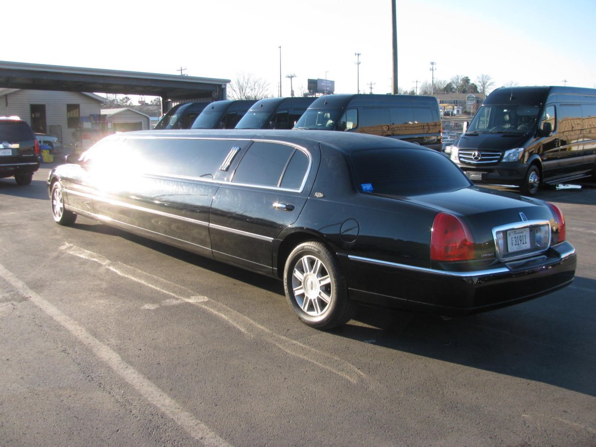 Limousine for Sale in Nashville, TN - Photo 3
