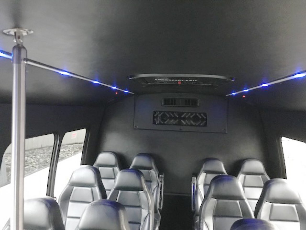 Shuttle Bus for Sale in Oaklyn, NJ - Photo 11