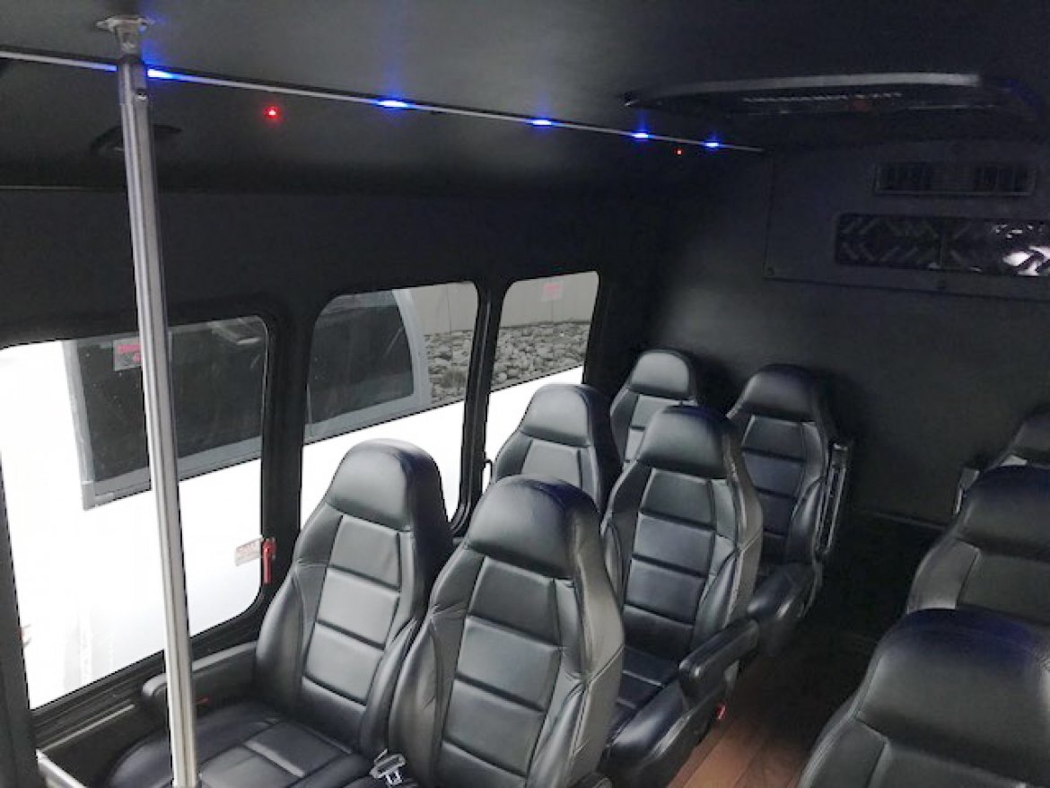 Shuttle Bus for Sale in Oaklyn, NJ - Photo 18