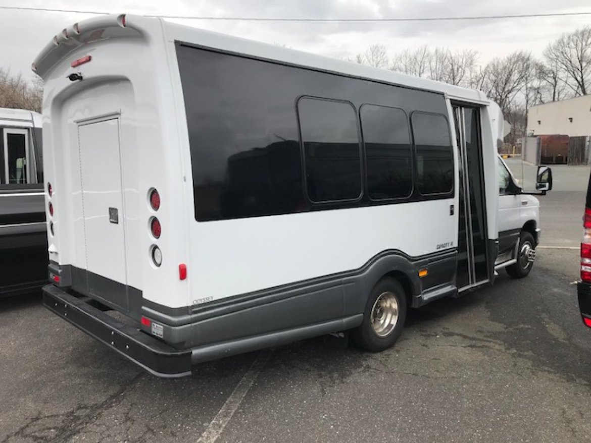 Shuttle Bus for Sale in Oaklyn, NJ - Photo 2