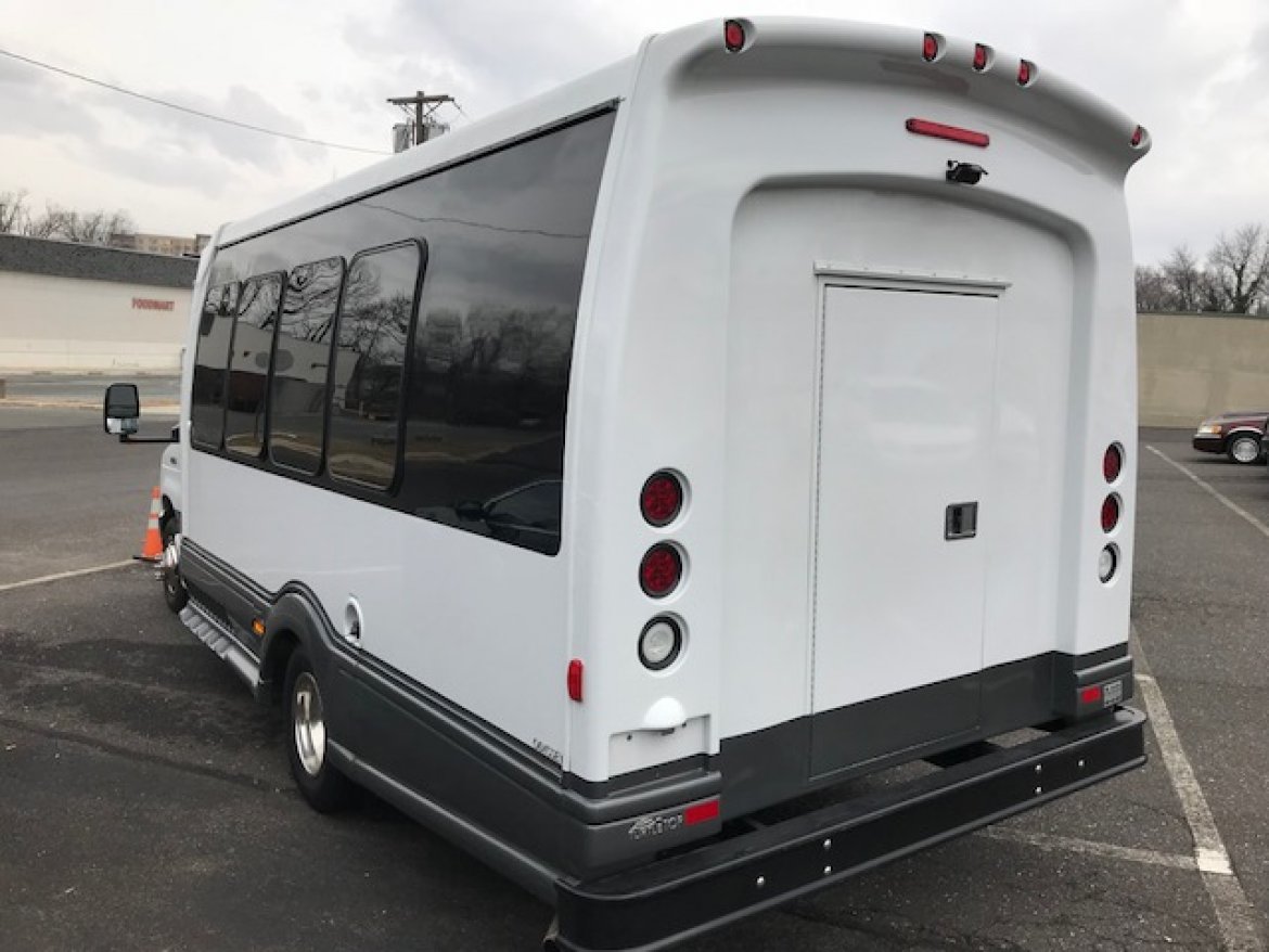 Shuttle Bus for Sale in Oaklyn, NJ - Photo 22