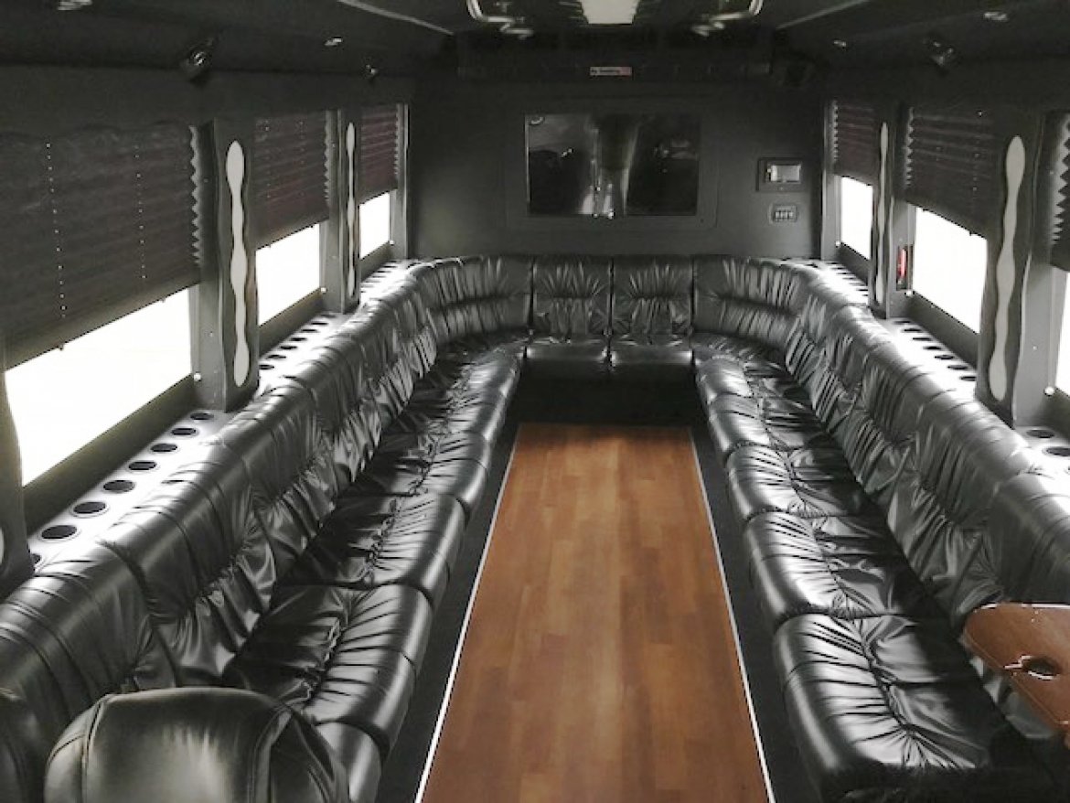 Shuttle Bus for Sale in Oaklyn, NJ - Photo 10