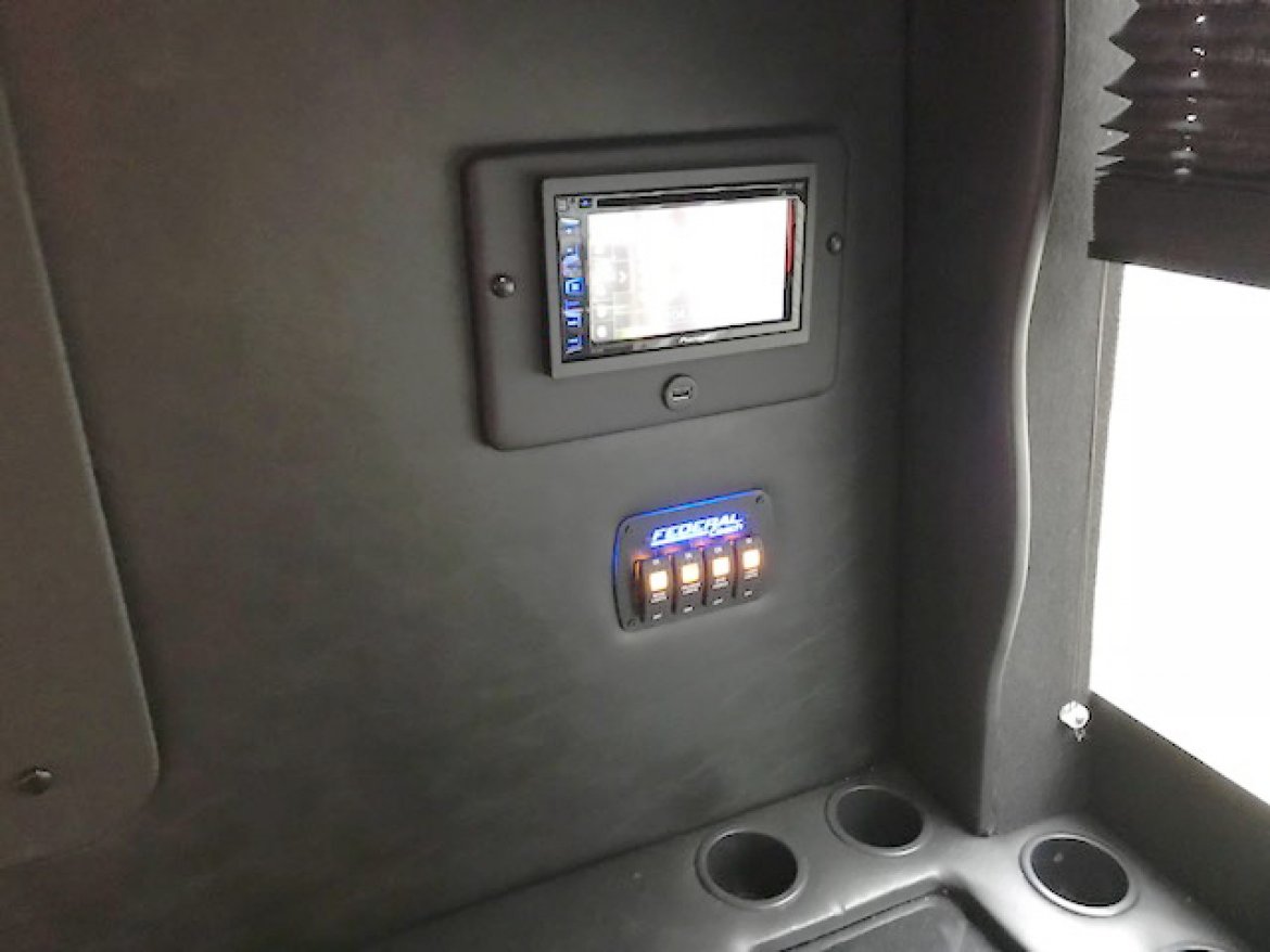 Shuttle Bus for Sale in Oaklyn, NJ - Photo 17